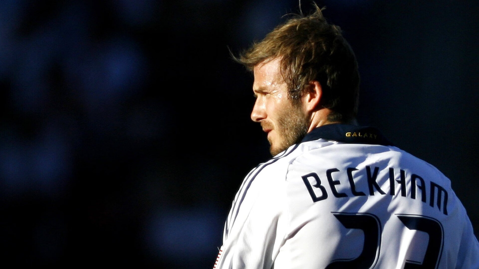 球迷“狂欢夜”：欧冠现场气氛爆棚瞬间，欧冠球迷交流群